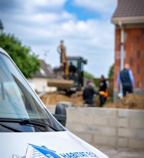 Travaux d'agrandissement de maison en briques par l’équipe Habitat ECR à Le Meux
